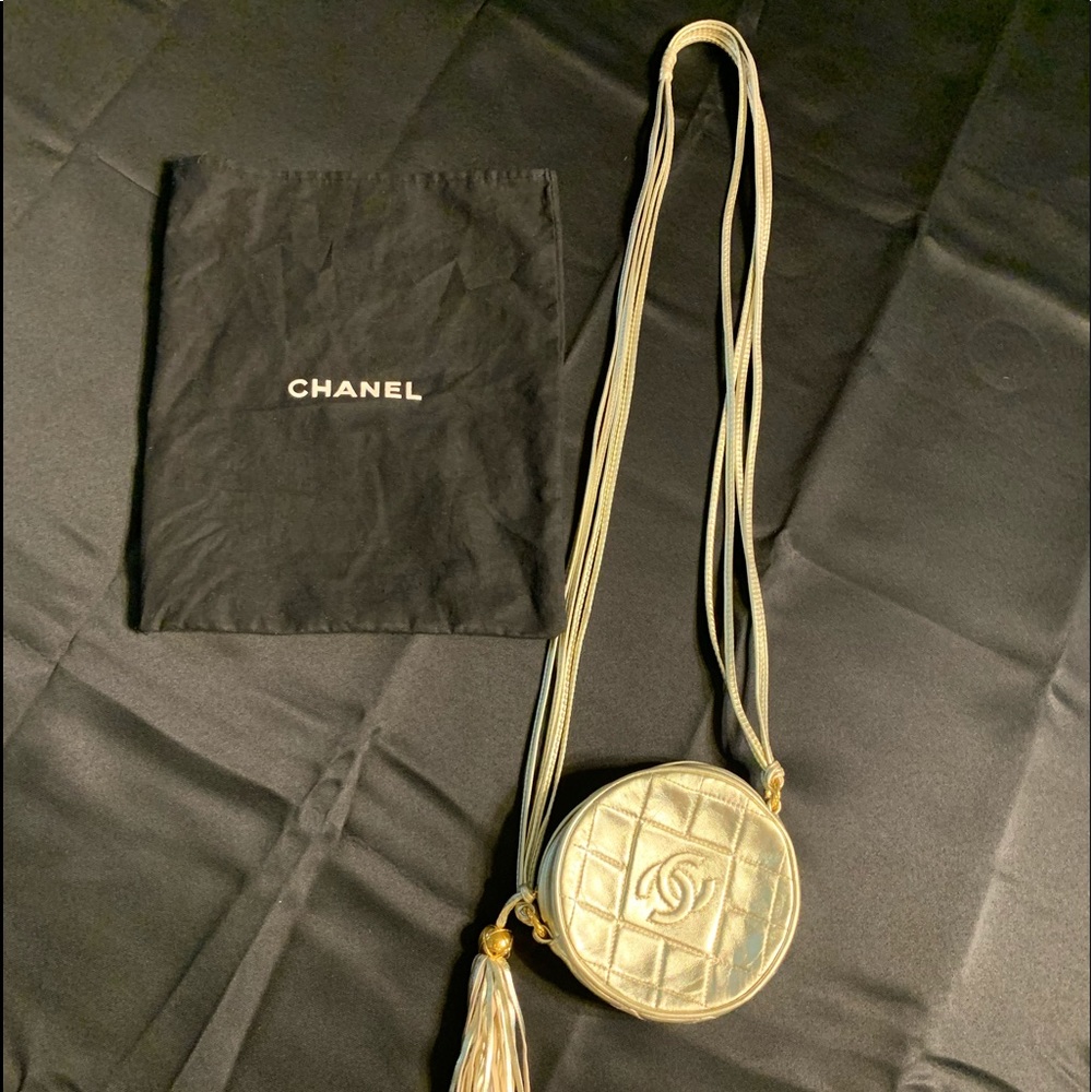 Chanel Metallic Gold Vintage Round Quilted